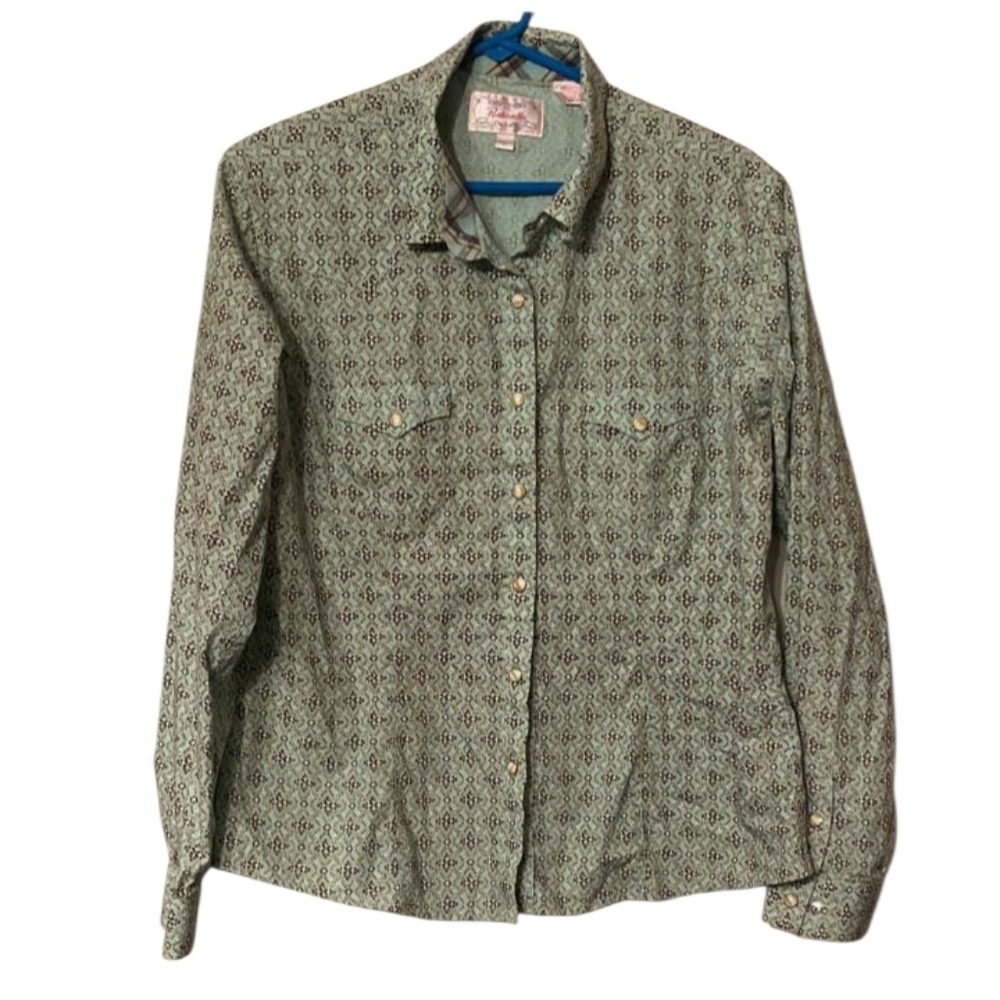 Chic Green Patterned Button Down Shirt - image 1